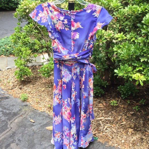 K Petite Floral Flare Bow Tie Maxi Dress - Picture 2 of 2